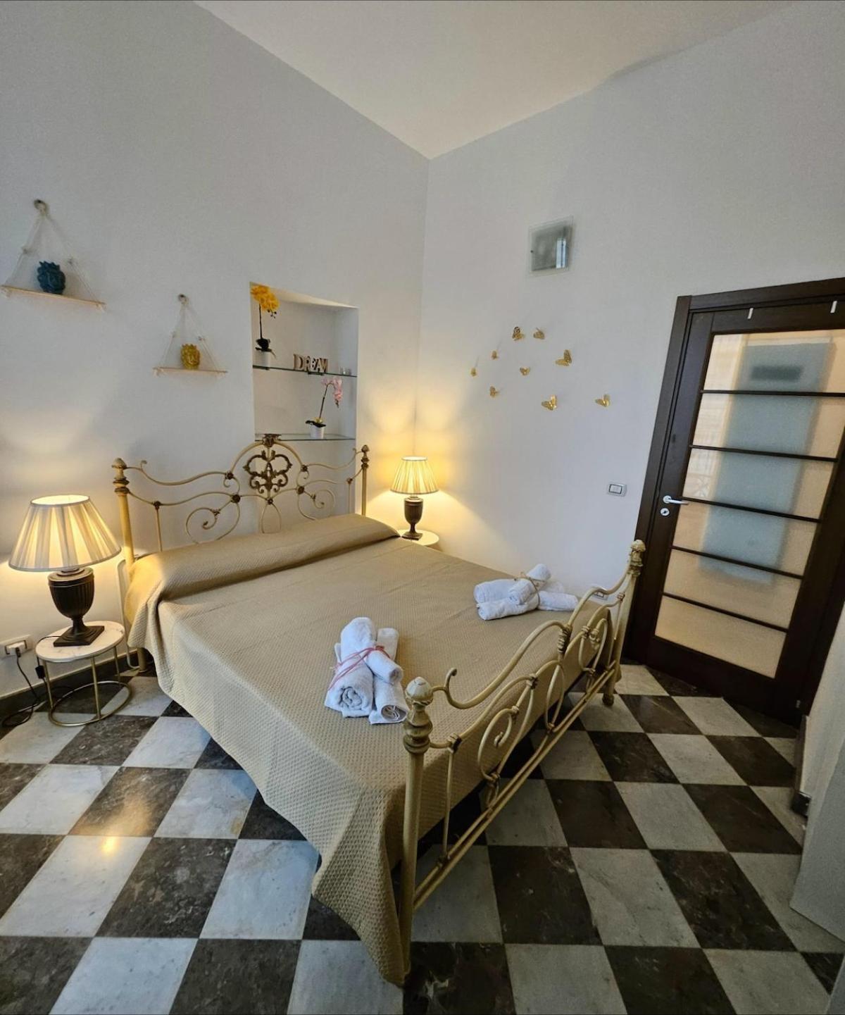 Villa La Rosa Bianca Della Vucciria à Palerme Extérieur photo